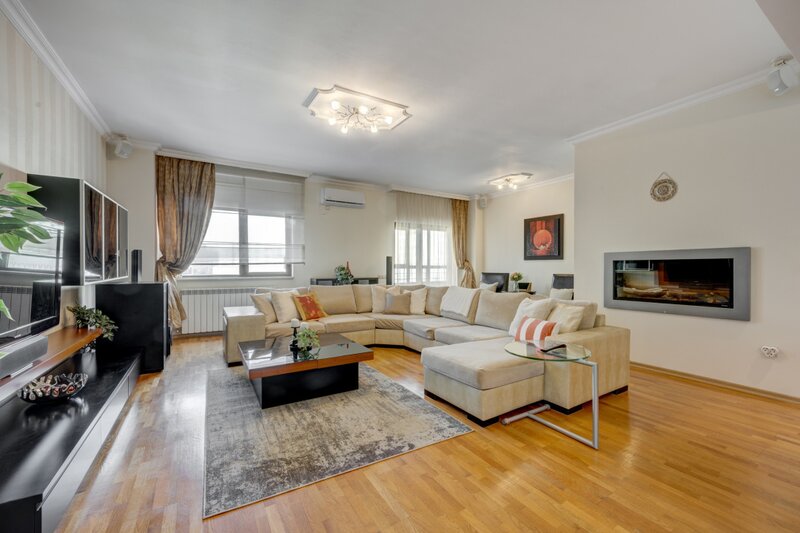 Mosilor Detalii ce fac diferenta 4 camere 171 mp, 3 terase Bloc nou,